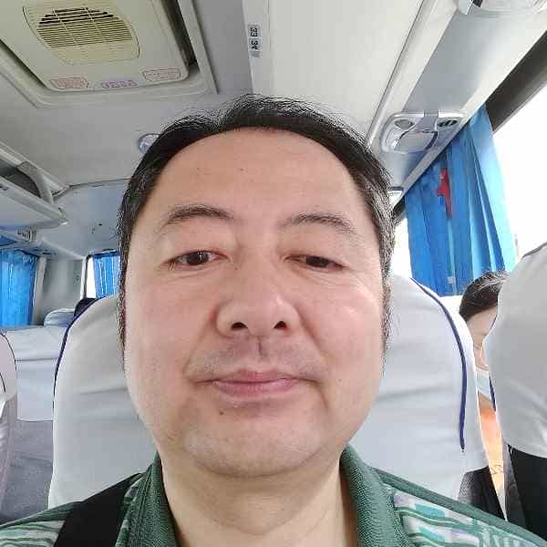 52岁岁辽宁单身帅哥 - 宜宾吉缘网