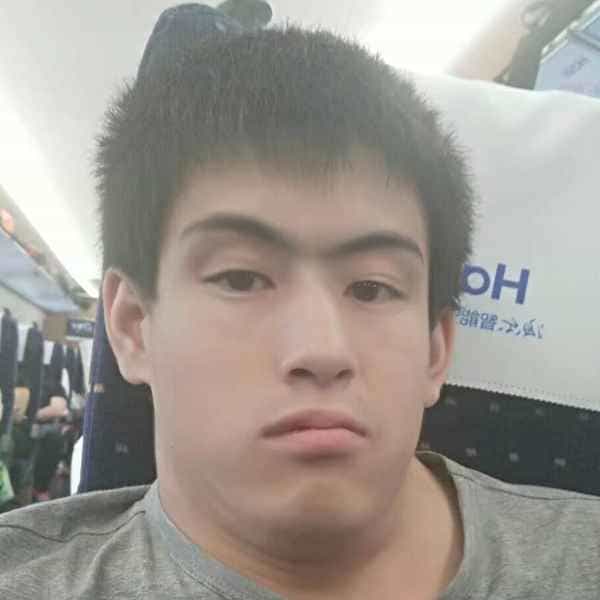 37岁岁广东单身帅哥 - 宜宾吉缘网