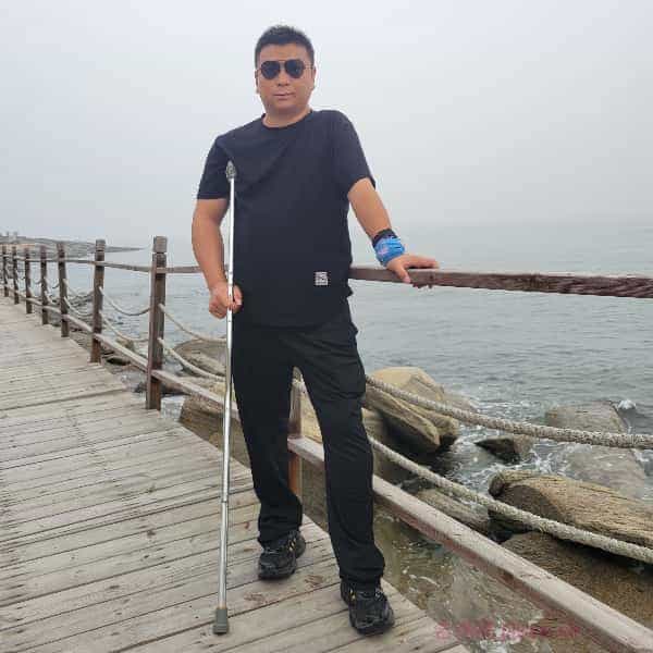 36岁岁山西单身帅哥 - 宜宾吉缘网
