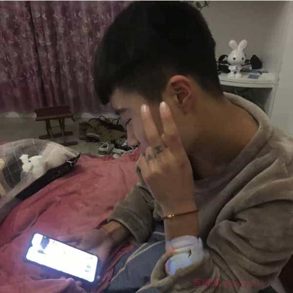 21岁岁山东单身帅哥 - 宜宾吉缘网