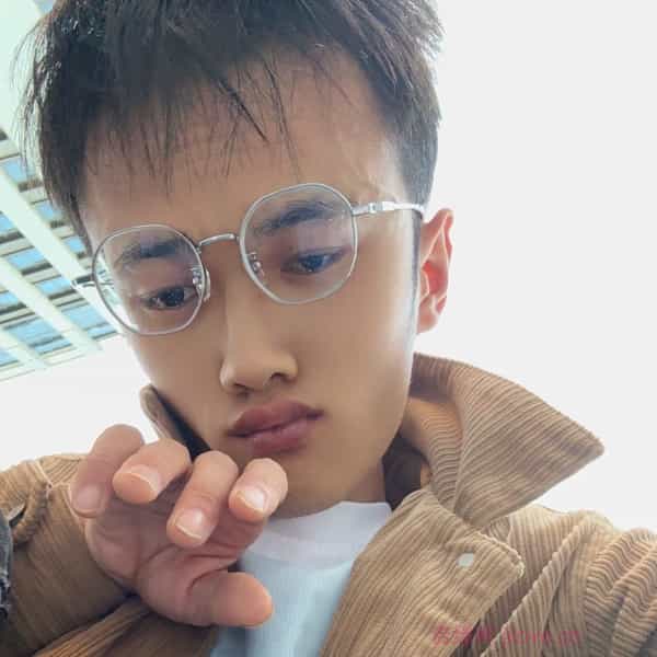 31岁岁贵州单身帅哥 - 宜宾吉缘网