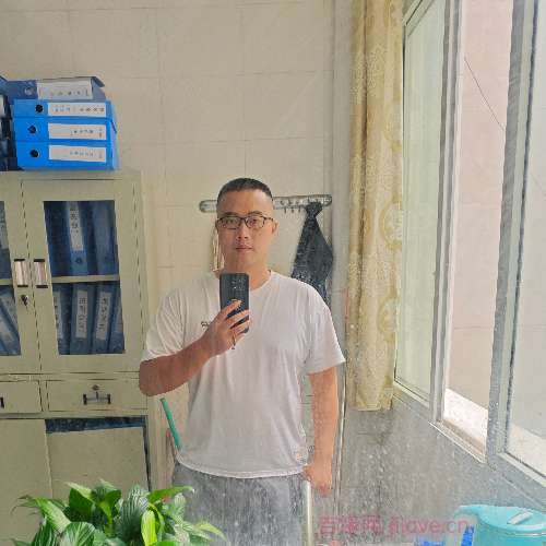 34岁岁四川单身帅哥 - 宜宾吉缘网
